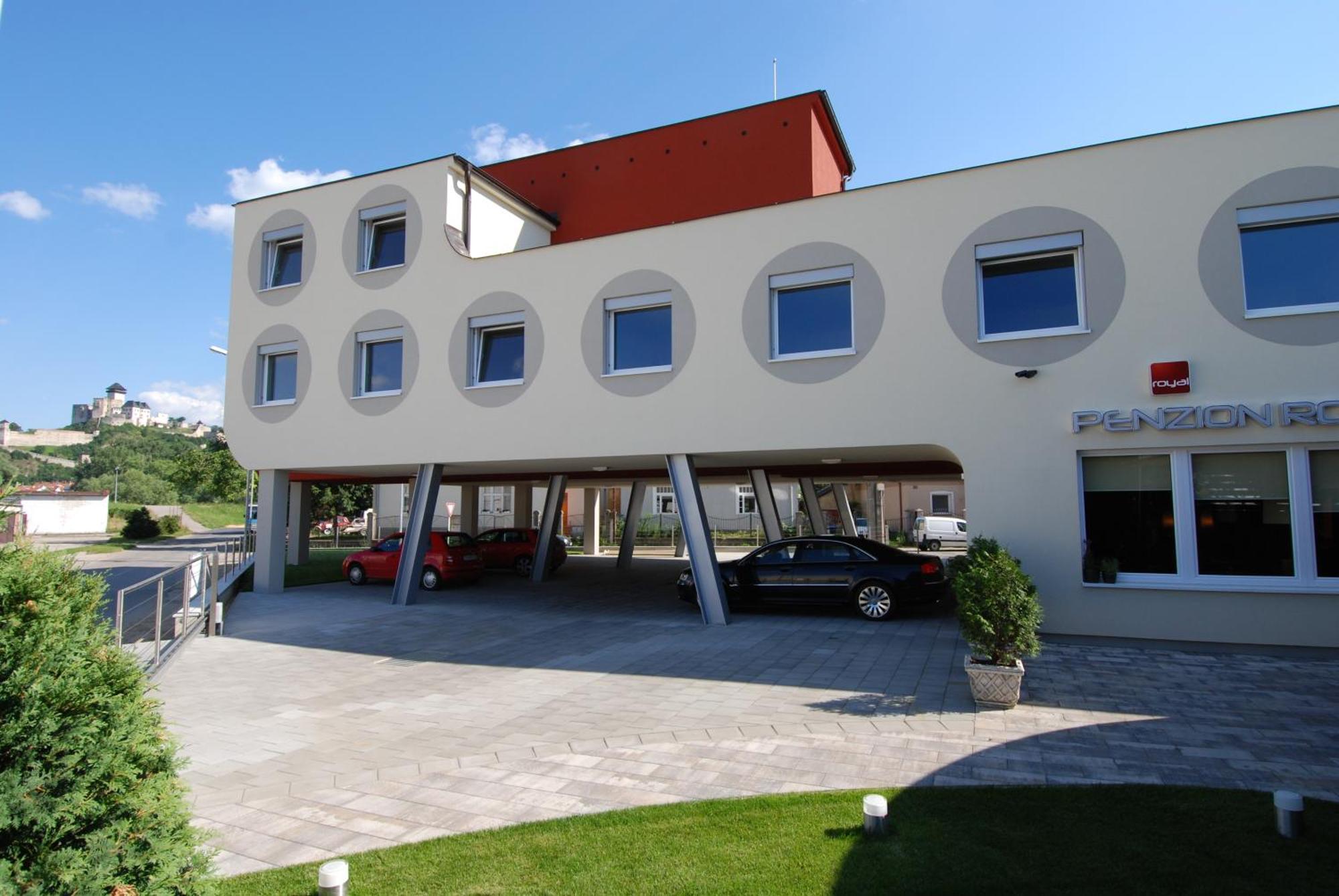 Penzion Royal Trencin Exterior foto
